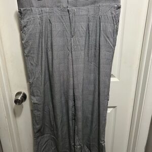 Torrid Women's Gray Plaid Wide Leg Pants